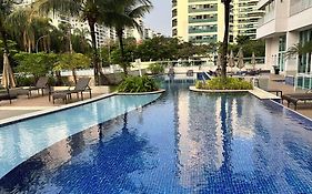 Suite Verano Stay Com Mini Copa, Wi-fi 500 MB, Vaga estacionamento sob consulta, Trabalho, Lazer&Eventos